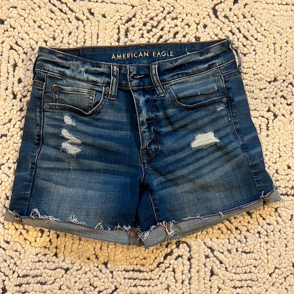 American Eagle Super Stretch Size 4 Cutoff Jean Shorts